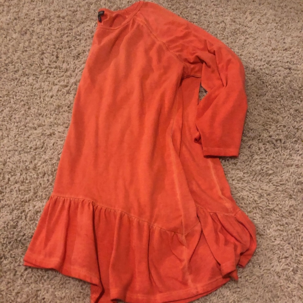 Coral dress shirt with ruffled bottom